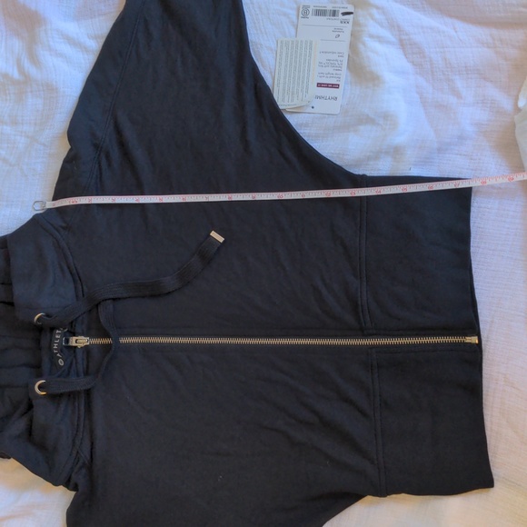 NWT Athleta Rythmic Crop Zippered Hoodie - Picture 12 of 12